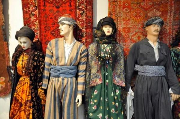 برگزاری اولین کار گروه مد و لباس ایرانی، اسلامی با تاکید بر لباس بومی و محلی