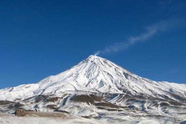 عدم ثبت جهانی دماوند، به دلیل وجود معادن فعال در حریم این قله